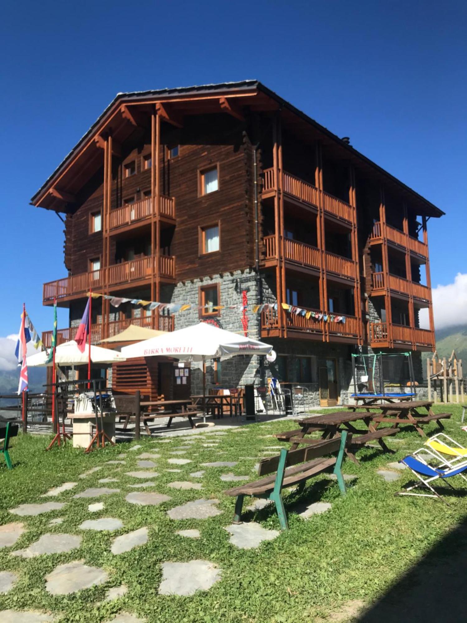 Edelweiss Hotel 尚波吕克 外观 照片