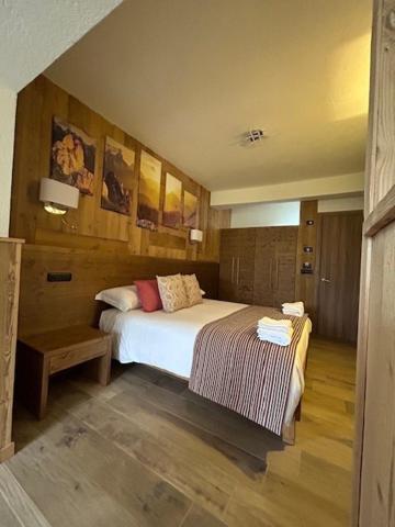 Edelweiss Hotel 尚波吕克 外观 照片